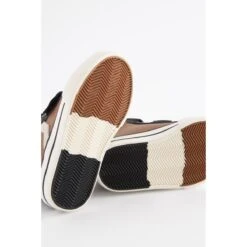 Next Bottes Zippées Et Doublées Avec Scratch -Regatta Magasin 1f046fe84572b4681c161558e6b3a6c8