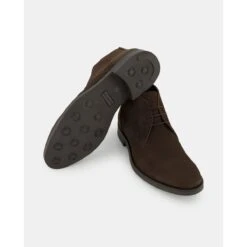 Bottes En Nubuck à Empeigne Lisse Et Semelle En Caoutchouc -Regatta Magasin 373195ee822fc9f25e0fcba1cade5f64