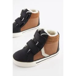 Next Bottes Zippées Et Doublées Avec Scratch -Regatta Magasin 4265be160b3b9cca47640e17fb1dcb43