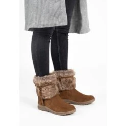 Minnetonka Bottes En Daim Imperméable EVERETT 16 Minnetonka Bottes En Daim Imperméable EVERETT -Regatta Magasin d9822df05c703d0d72e4c46c092a2ed3