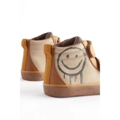 Next Bottes Zippées Et Doublées Avec Scratch -Regatta Magasin e17bbaedd7b94b49ae07e6f50a08d446 1