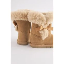 Next Bottes Résistantes à L'eau Enfiler -Regatta Magasin e41567b89995c233f5bb6631a2842340